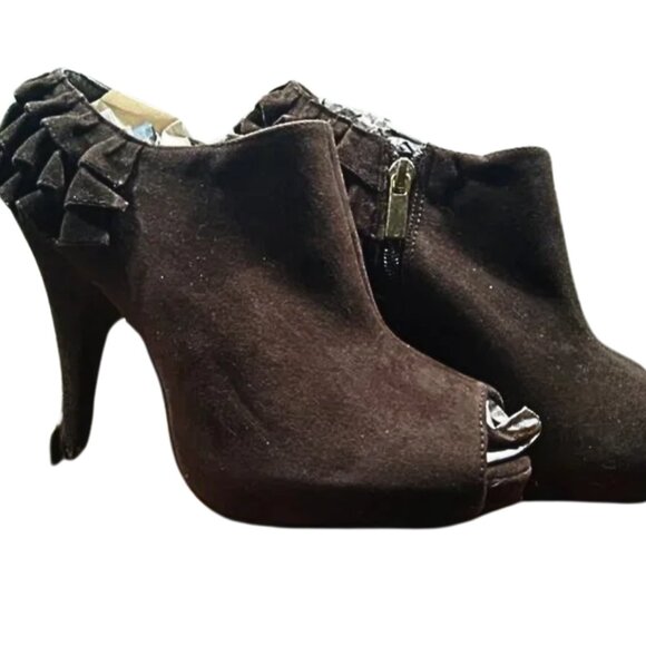 Rue 21 Women's Brown Suede Ruffles Booties - Picture 3 of 7